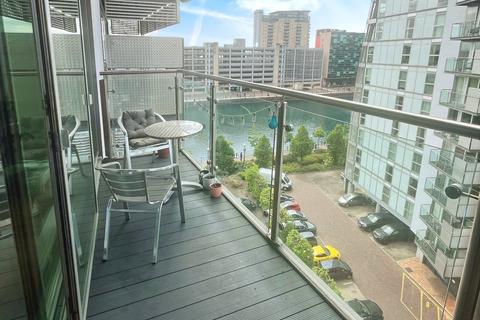 2 bedroom apartment for sale, The Quays, Salford M50