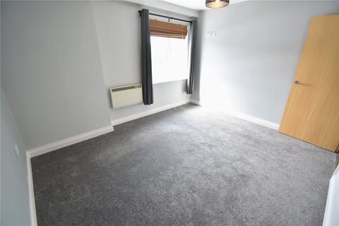 2 bedroom flat to rent, Albert Road, Devon PL2