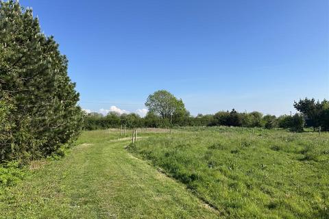 undefined, Saunton Road, Braunton
