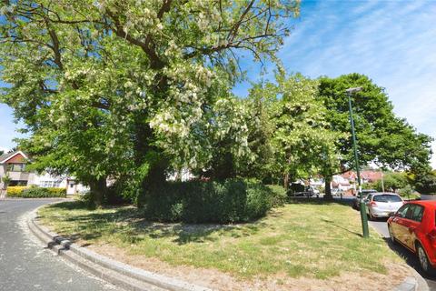 100 Whitton Waye, Whitton, Hounslow, TW3 2LU