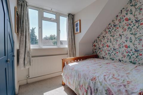 1 bedroom flat for sale, Chalk Hill, Watford, WD19