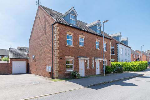 4 bedroom semi-detached house for sale, Hurlingham Road, Market Harborough LE16