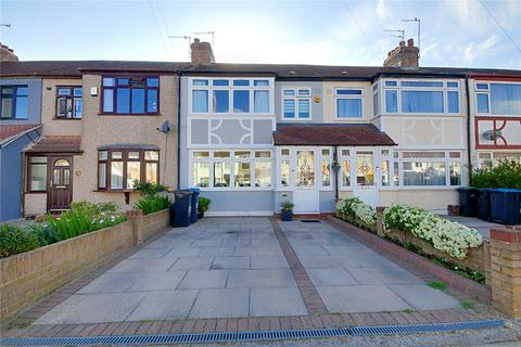 170 Albany Park Avenue, Enfield, EN3 5NZ