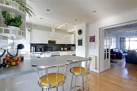 170 Albany Park Avenue, Enfield, EN3 5NZ