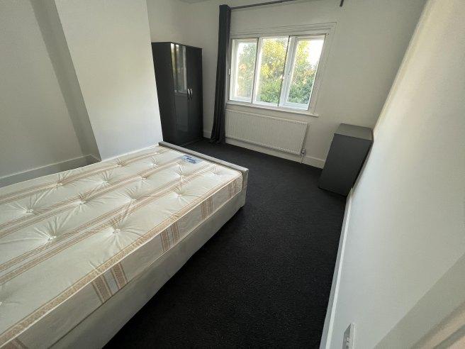 Wrights-place-nw10-0px-970835