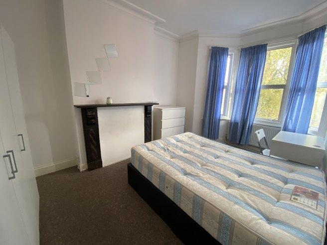 Wrights-place-nw10-0px-970843