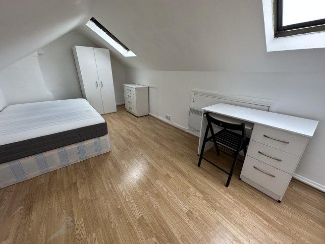 Harrow-road-w10-4nj-970923
