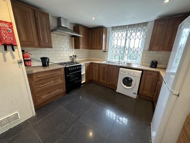 Harrow-road-w10-4nj-970936