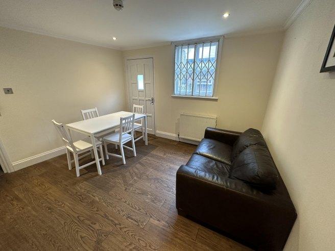 Harrow-road-w10-4nj-970937