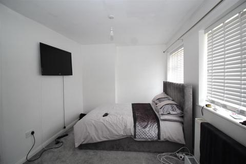 2 bedroom terraced house for sale, Yockleton Road, Birmingham B33