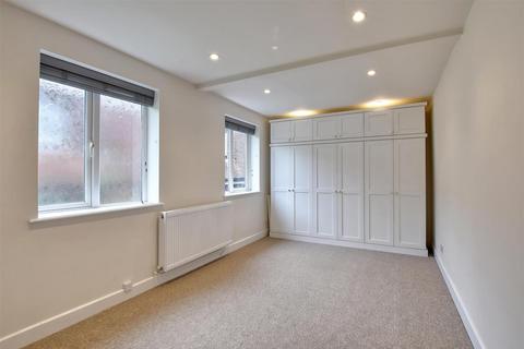 undefined, Coombe Lane, Tenterden
