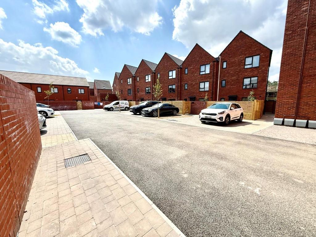 Car park.jpg
