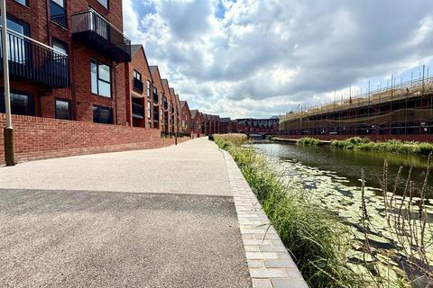 2 bedroom apartment for sale, 42 Pingle Wharf Approach, Leicester, LE3