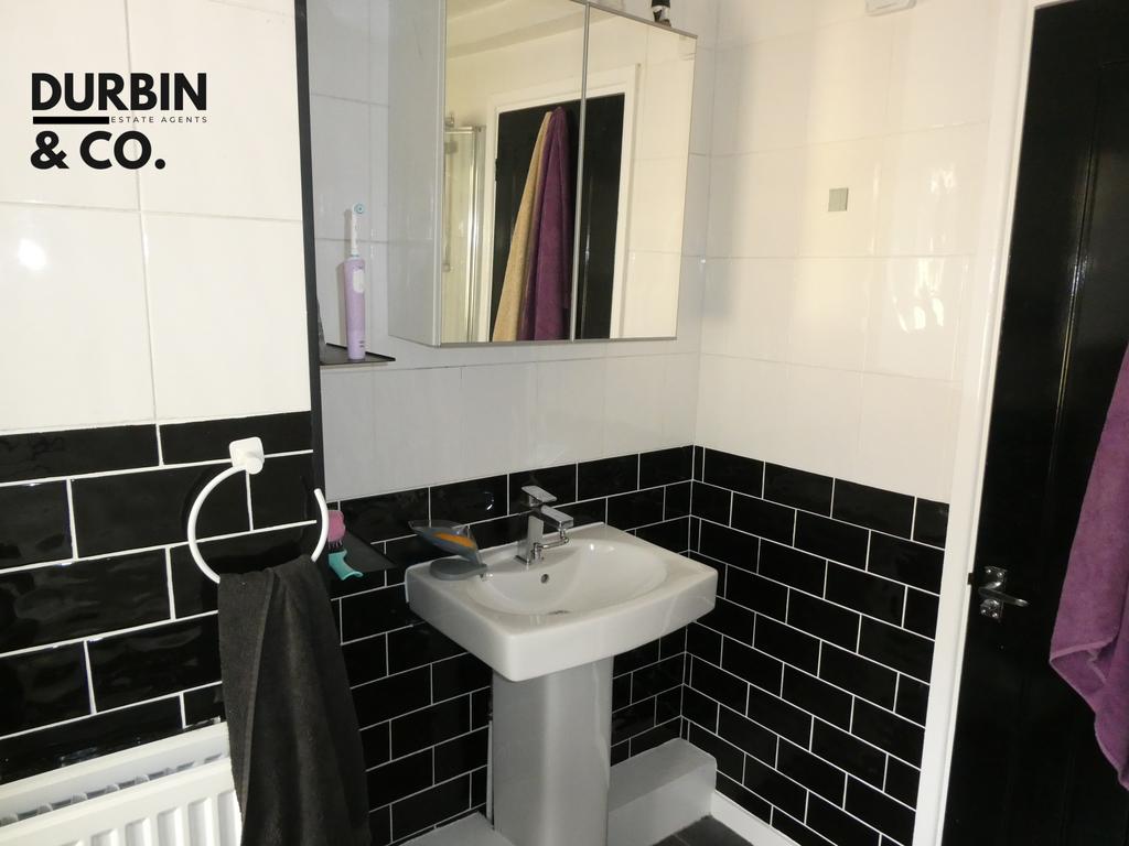 Family bathroom