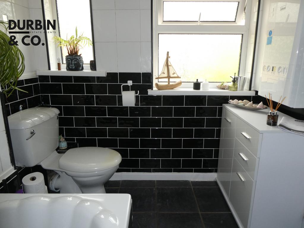 Family bathroom