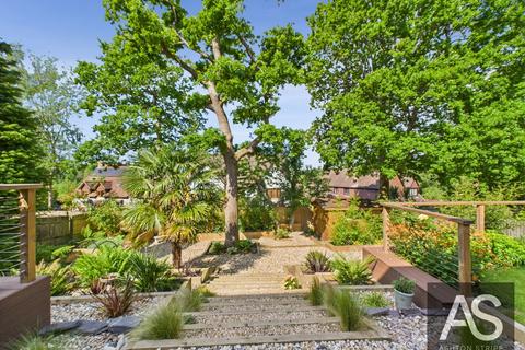 5 bedroom detached house for sale, Truman Drive, St. Leonards-On-Sea, TN37