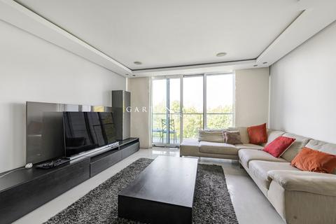 2 bedroom apartment for sale, Oswald Building, 374 Queenstown Road, London, SW11