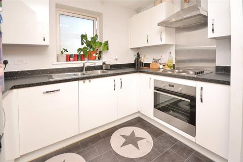 2 bedroom apartment for sale, Irving Path, Buckinghamshire HP19