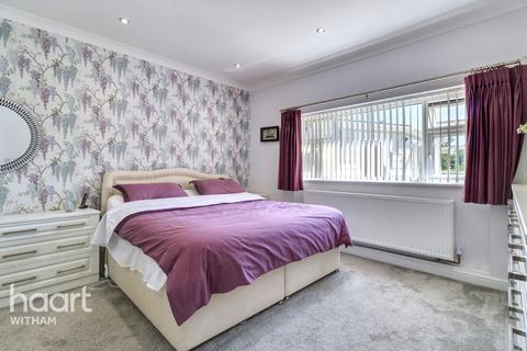 69 West Avenue, Mayland, Chelmsford, CM3 6AE