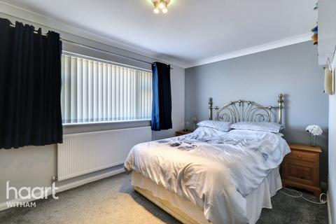 69 West Avenue, Mayland, Chelmsford, CM3 6AE