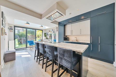 3 bedroom end of terrace house for sale, Hopedale Road, Charlton
