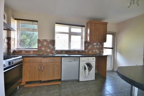 1 Kelfield Close, Nottingham, NG6 0EX