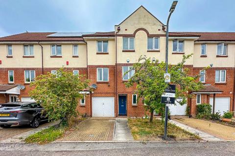 Burgess Green Close, Bristol BS4