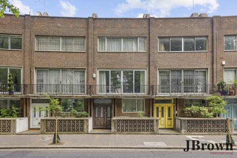 undefined, Norfolk Crescent, Connaught Village, Hyde Park Estate, W2