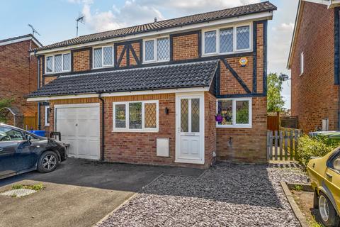 2 bedroom semi-detached house for sale, Statham Court, Berkshire RG42