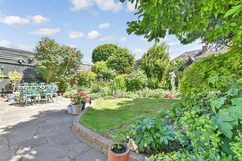 3 bedroom link detached house for sale, Butter Hill, Wallington SM6