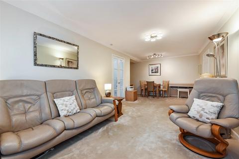 1 bedroom retirement property for sale, Stockbridge Road, Chichester