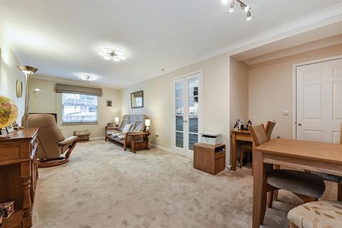 1 bedroom retirement property for sale, Stockbridge Road, Chichester