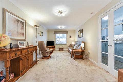 1 bedroom retirement property for sale, Stockbridge Road, Chichester