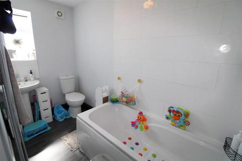 undefined, New Street, Quarry Bank, Brierley Hill, DY5
