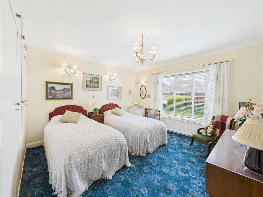 Bedroom: