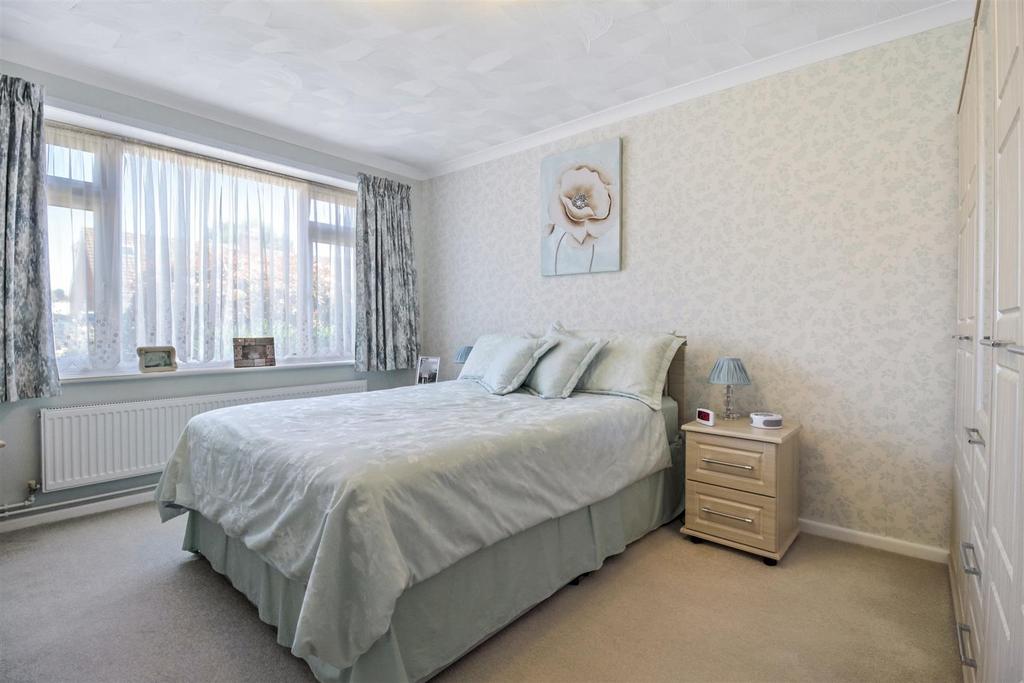 Cuckfield Crescent, 12-002.jpg