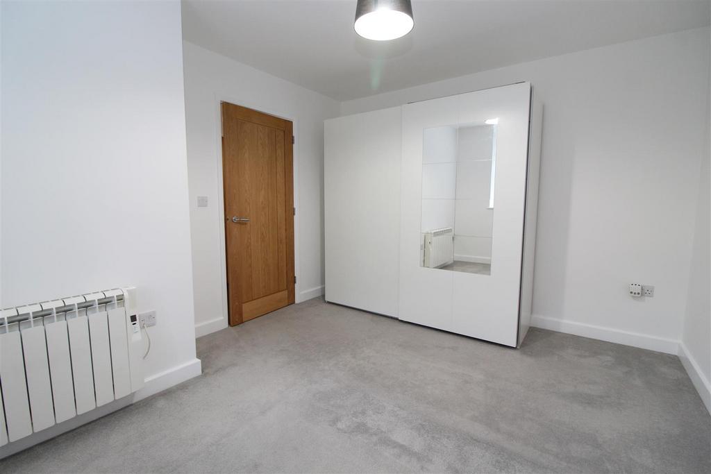 Flat 4 Porters Wood House - New Photos 2022 (12).J