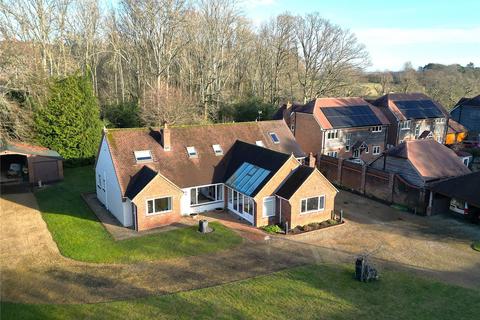 5 bedroom detached house for sale, Main Road, Sandleheath, Fordingbridge, Hampshire, SP6