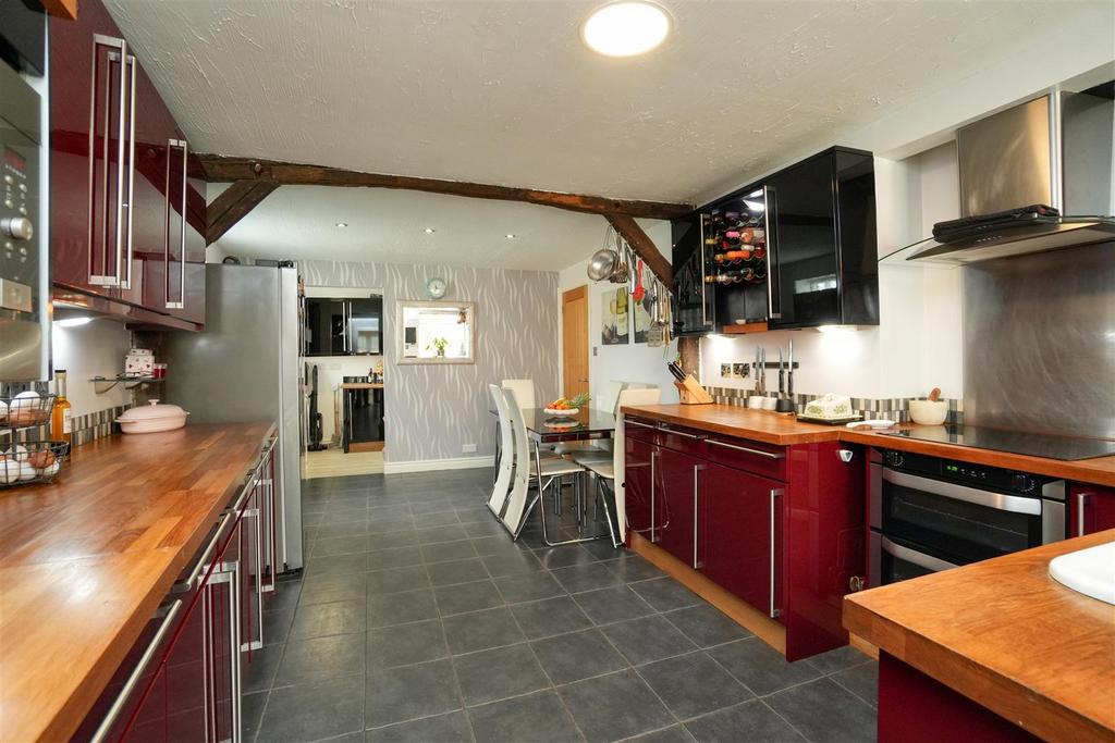 Dining Kitchen