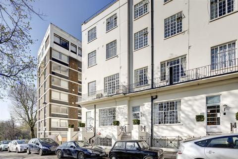 2 bedroom flat for sale, Ormonde Terrace, Primrose Hill, NW8