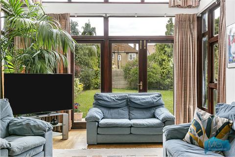 4 bedroom detached house for sale, Holly Park Gardens, London, N3