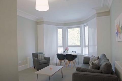 3 bedroom flat to rent, Baxter Park Terrace, Dundee DD4