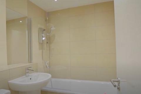 3 bedroom flat to rent, Baxter Park Terrace, Dundee DD4