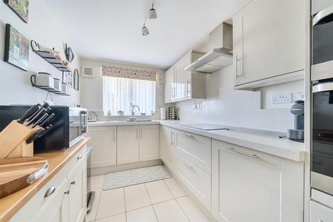 undefined, Oakwood Road, Maidstone