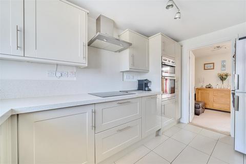 2 bedroom detached bungalow for sale, Oakwood Road, Maidstone