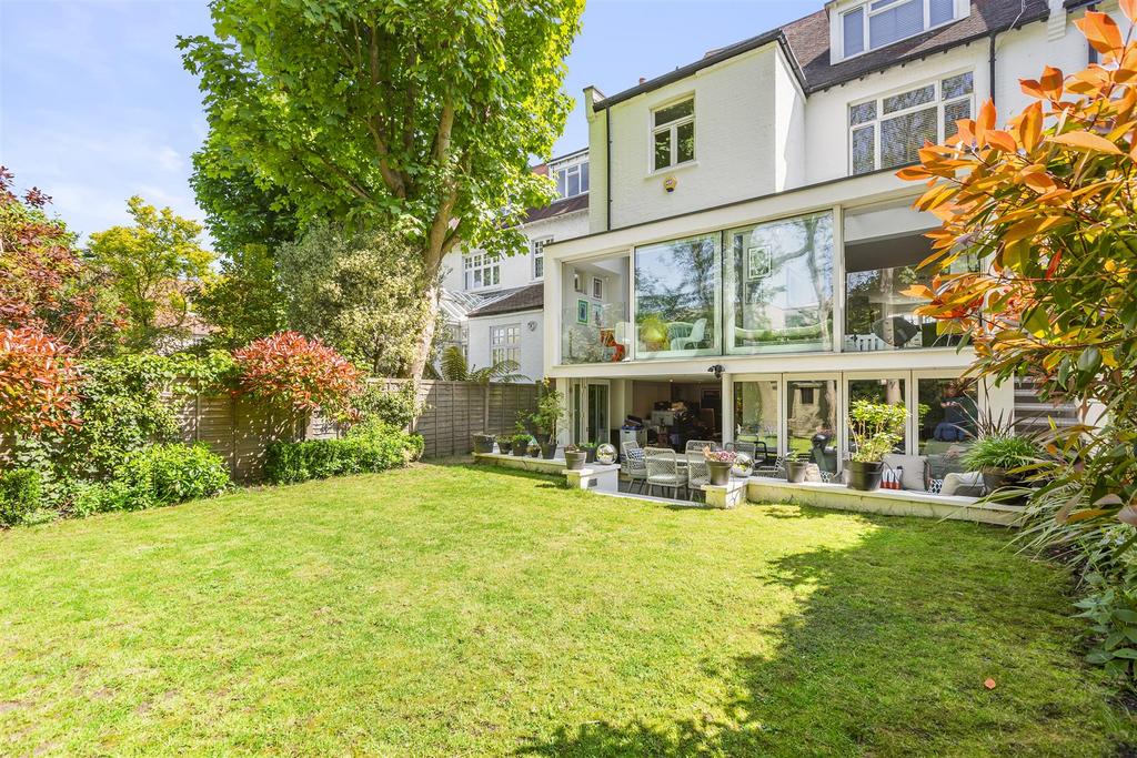Clorane Gardens,NW3-12.jpg