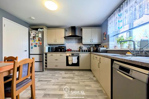 3 bedroom detached house for sale, Cefnpennar Road, Cwmbach
