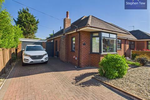 2 bedroom semi-detached bungalow for sale, Meadow Crescent, Poulton-Le-Fylde FY6