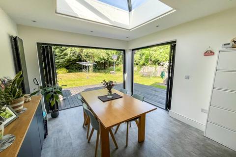 6 bedroom detached house for sale, Crick Road, Hillmorton, Rugby, CV21