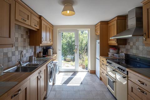 3 bedroom cottage for sale, Kingsley Road, Crowton, Northwich, CW8